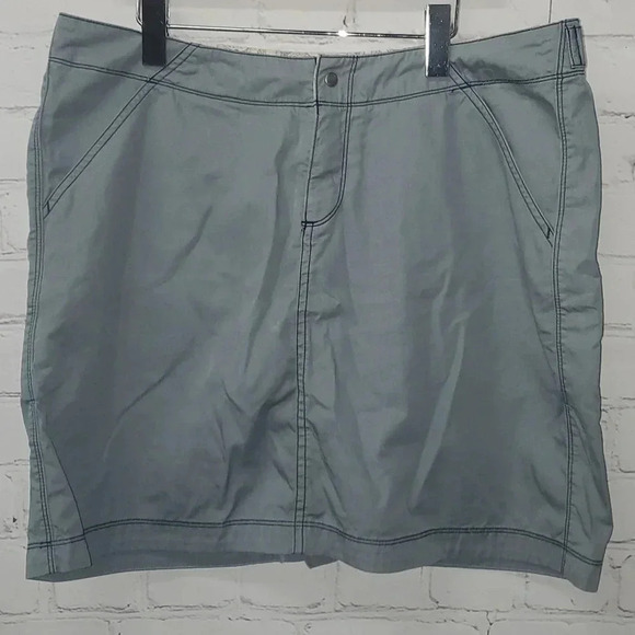 Horny Toad Skirt Grey Skort Size 12 - Picture 1 of 11